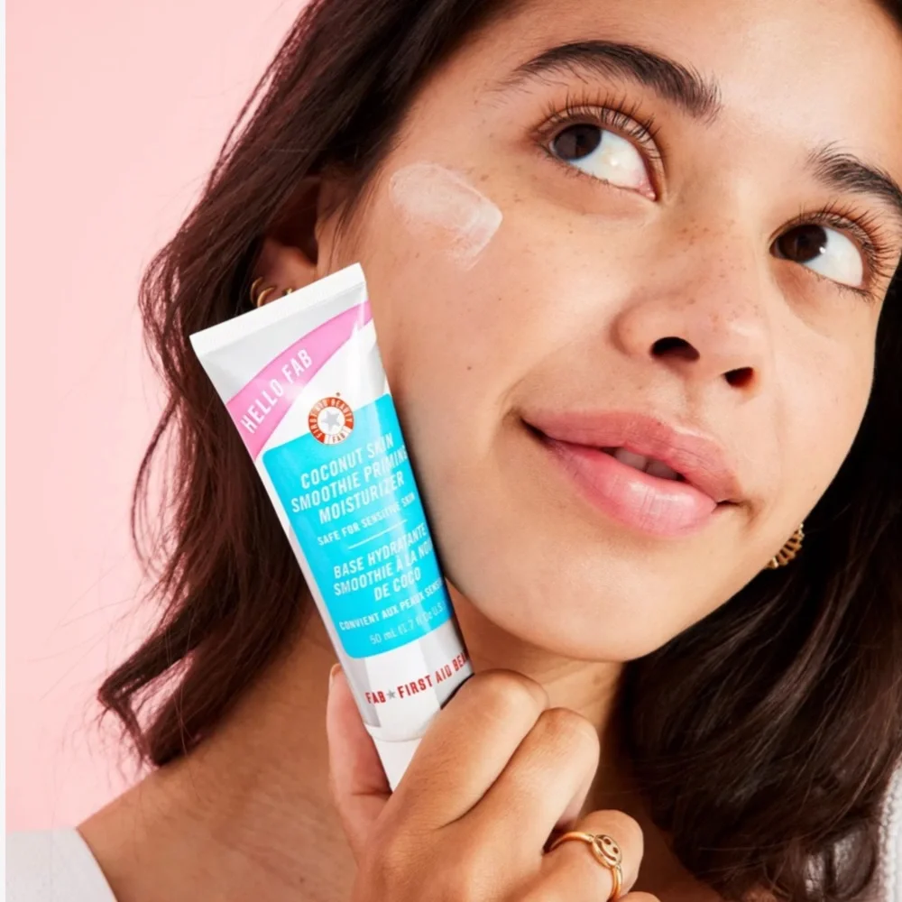 FIRST AID BEAUTY Hello FAB Coconut Skin Smoothie Priming Moisturizer 1.7oz $32